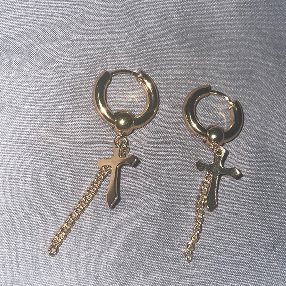 Mega Earrings in gold cross chain mini hoops - Picture 3 of 9